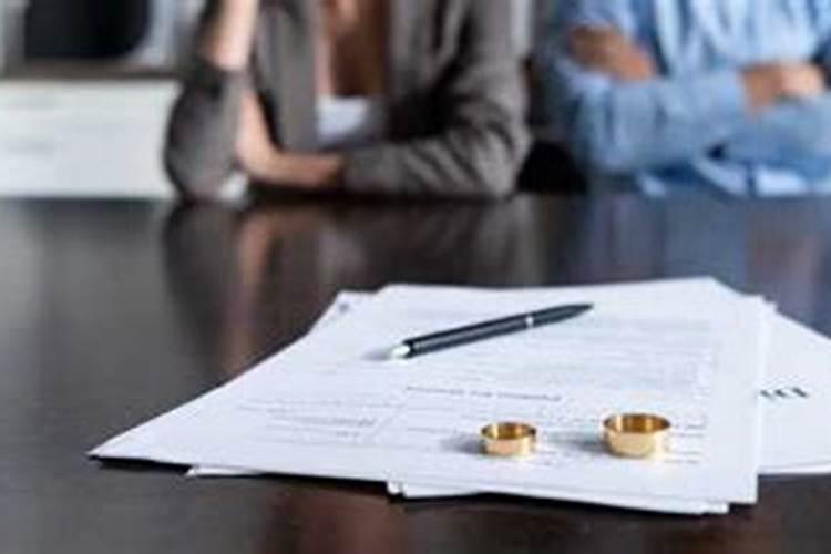 梦见亲姐姐离婚了是什么意思？