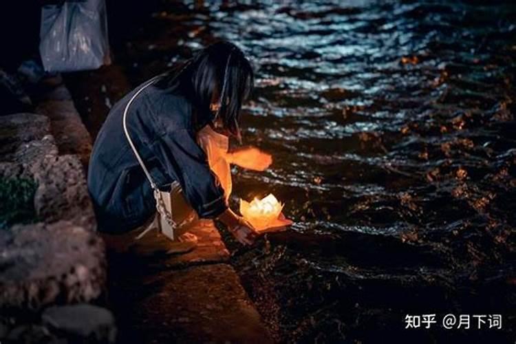 中元节早起上坟烧纸行吗？