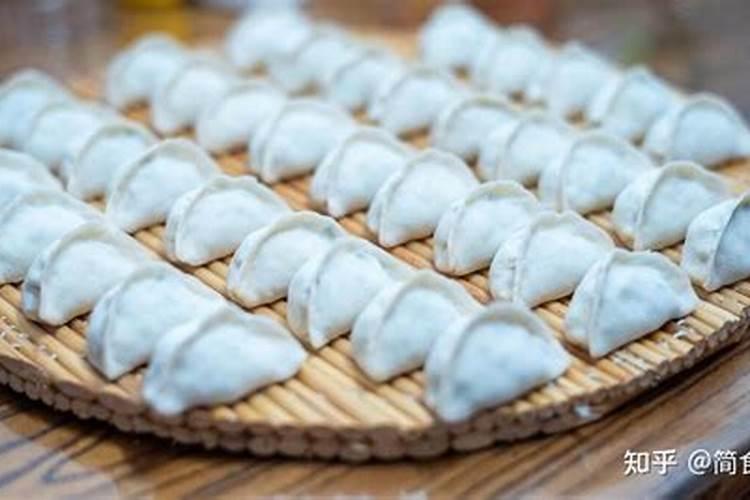 兴平冬至吃饺子的风俗