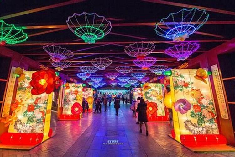 正月十五晚上还上香上供吗？