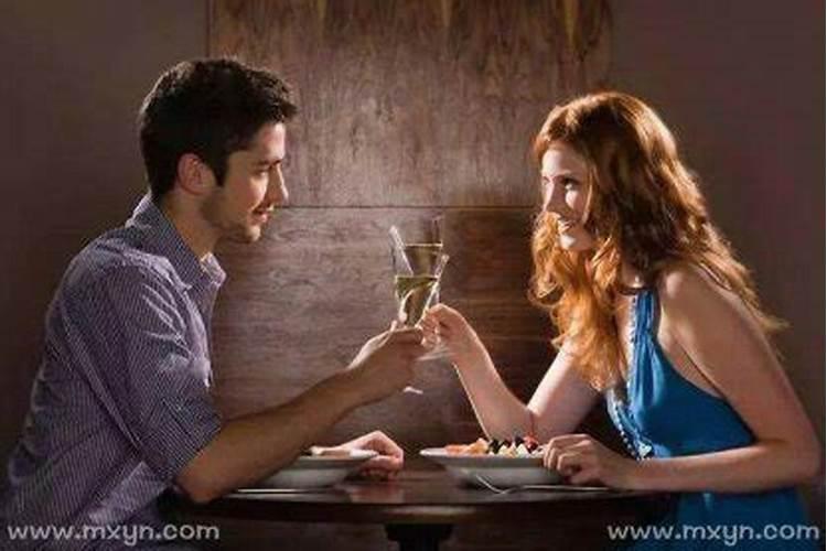 梦见前男友出轨什么意思？