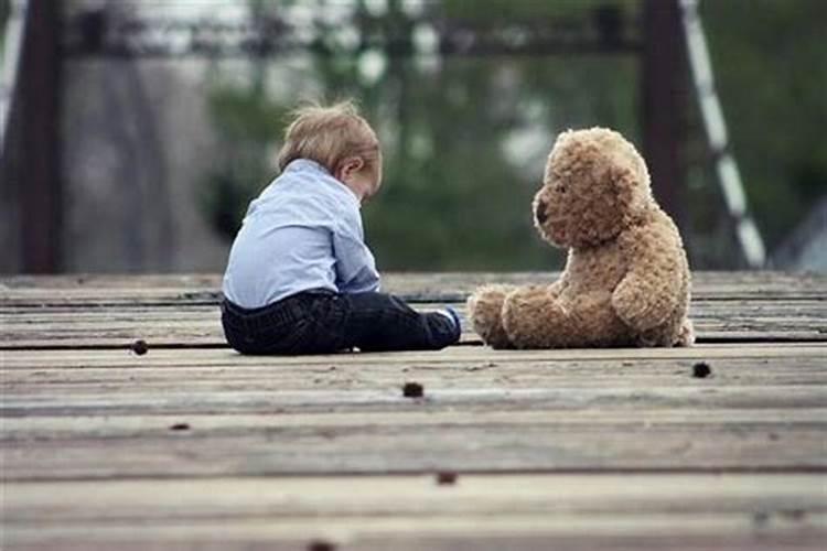 梦见弟弟不见了是什么意思？