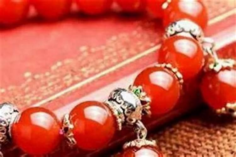 本命年应该佩戴什么样的饰品好？