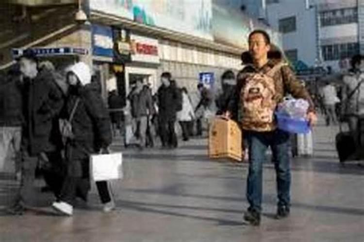 梦到在赶路回家的路上