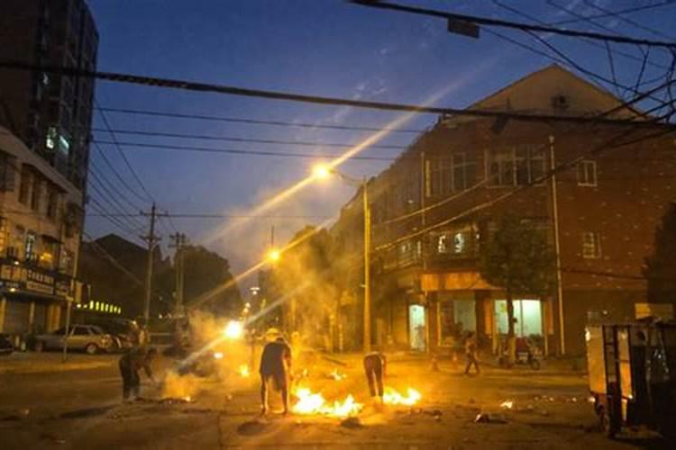 中元节天津烧纸