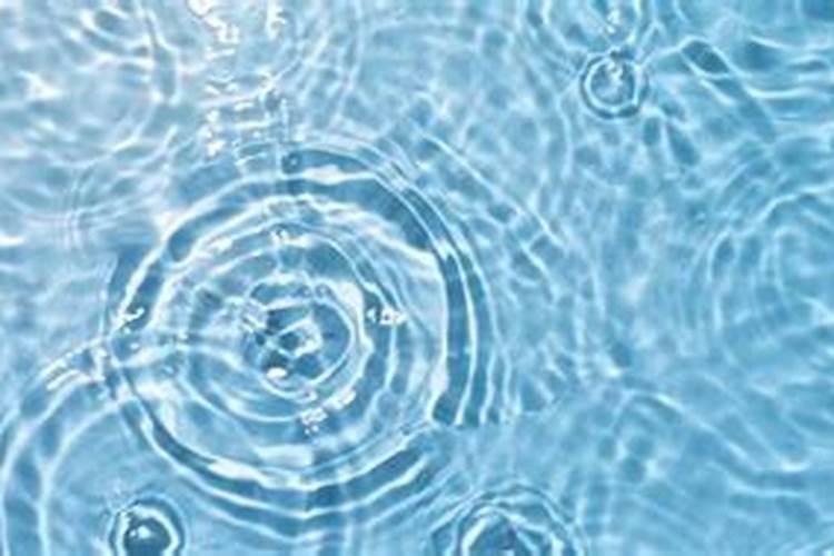 梦见水流是什么征兆？