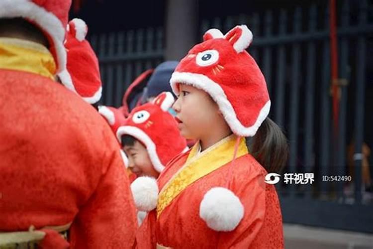 成都市正月初二哪有庙会？