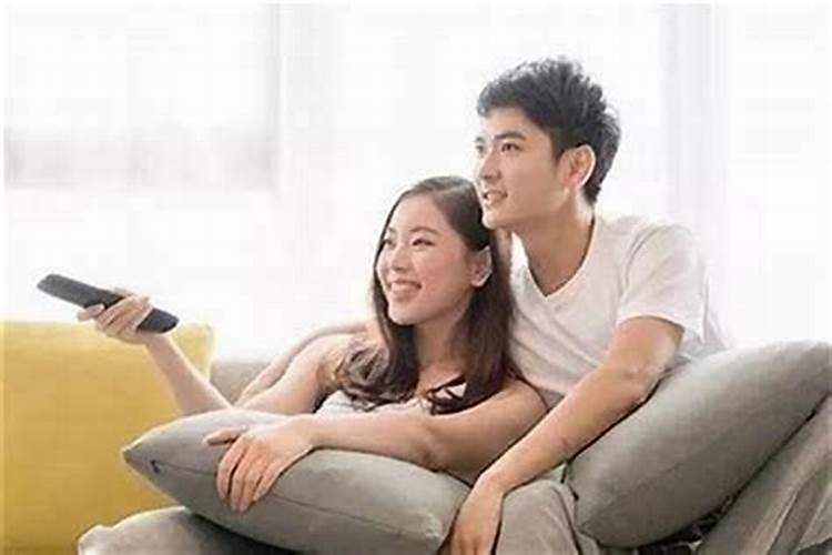 屋里摆什么影响感情运势？