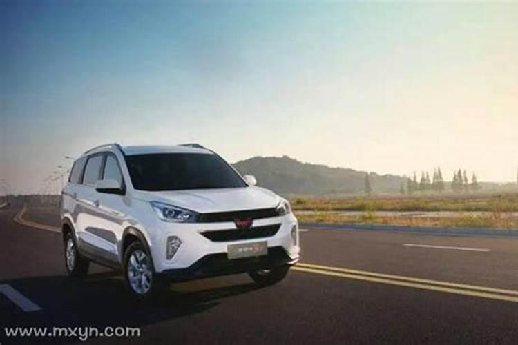 梦见车坏了修车钱丢了