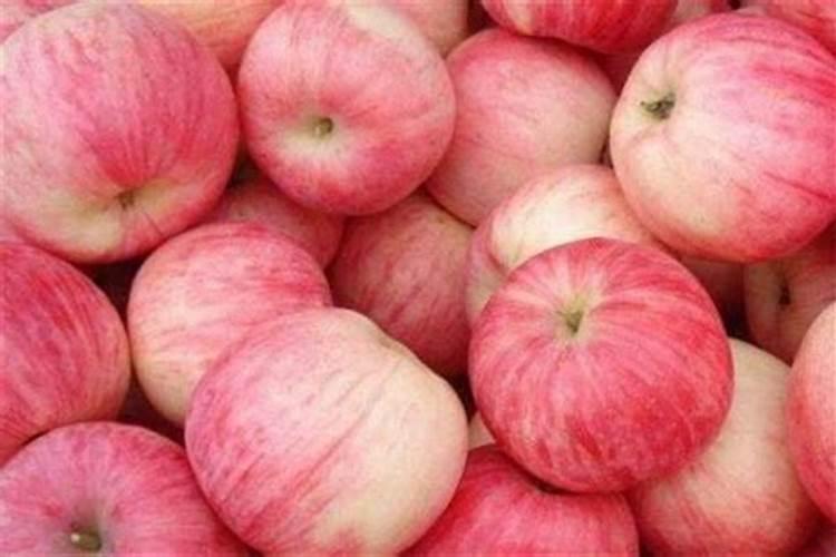 梦见吃苹果很甜什么意思？