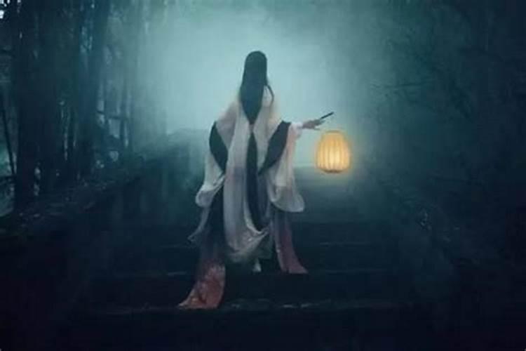 梦见父亲的鬼魂回来了