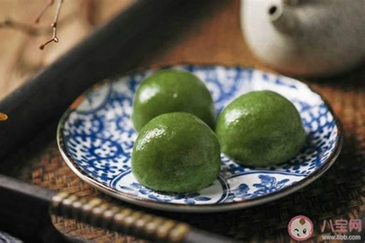 清明节的风俗是吃什么？