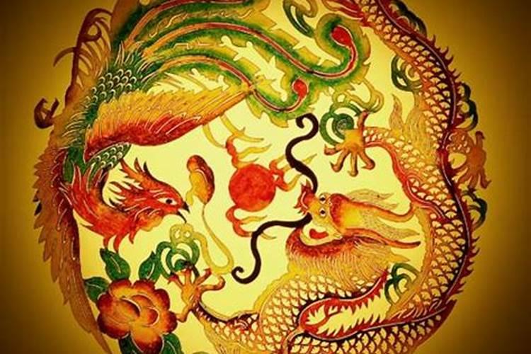 七六年属龙女今年运势