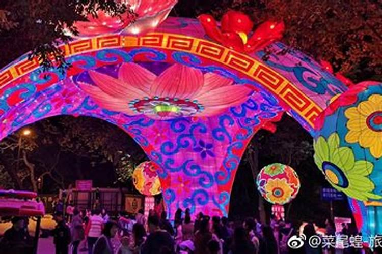 哪里能看春节？