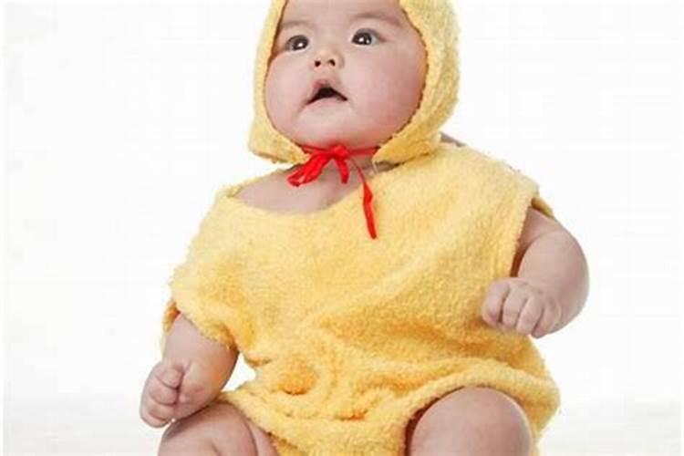 女孩属鸡九月初九出生好吗？