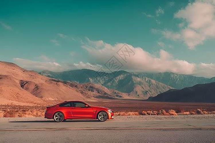 梦到红色跑车在坡上