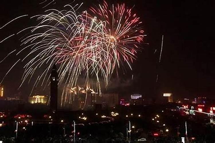 正月十五放烟花几点放？