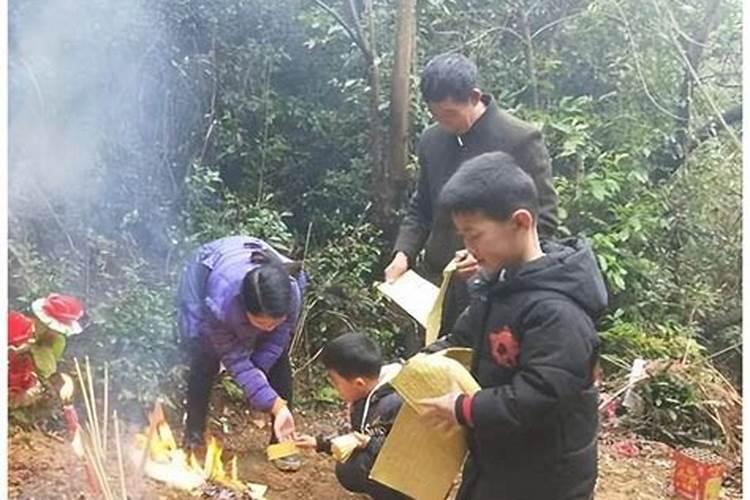 七夕节可以给小孩上坟吗？