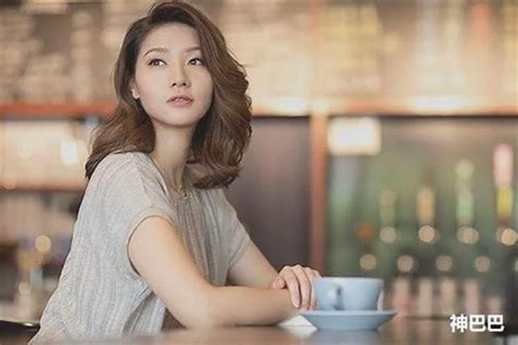 梦见姐姐死了是什么预兆女人？