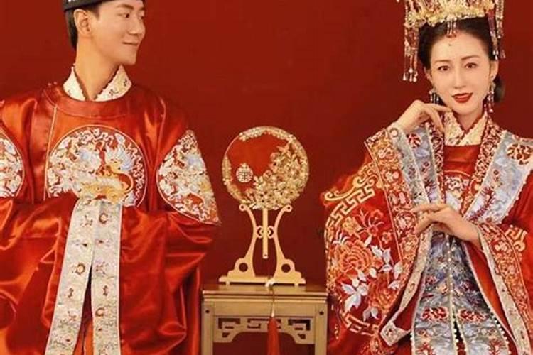 怎样看夫妻双方八字合不合婚？