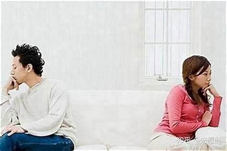 梦见自己婚姻不顺要离婚