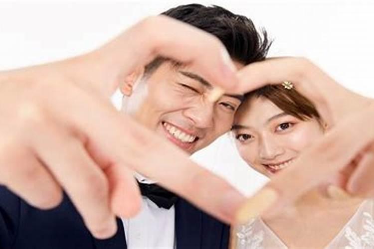 梦见参加老公和别的女人的婚礼