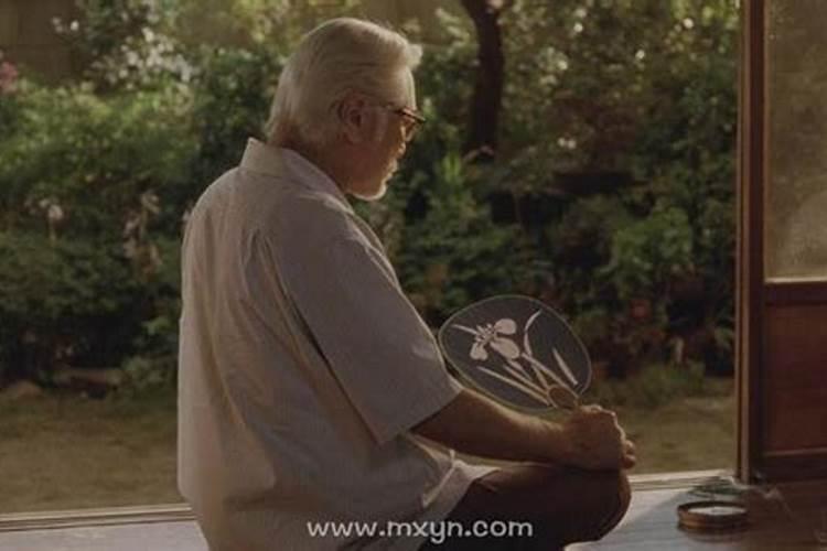 梦到外公活着和我说话