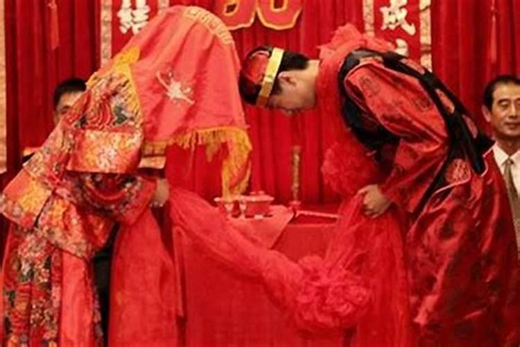 属猴的结婚配什么属相？