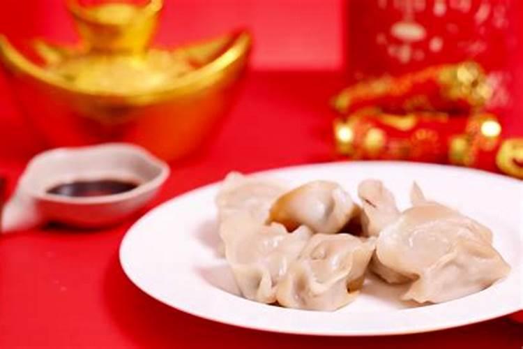 小年摆盘摆几个？