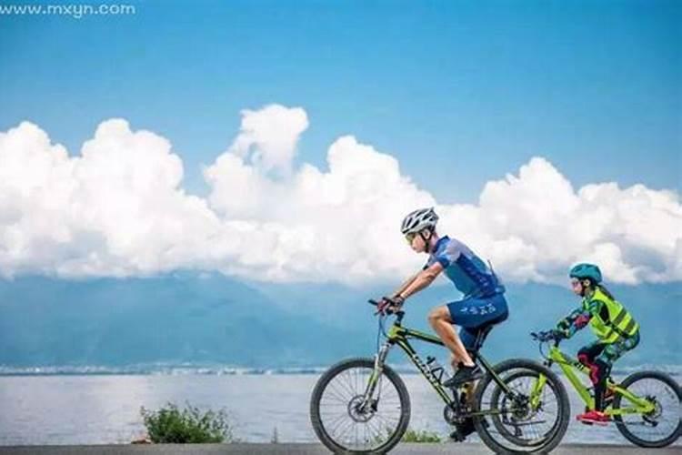 梦见骑车子下坡是什么意思？