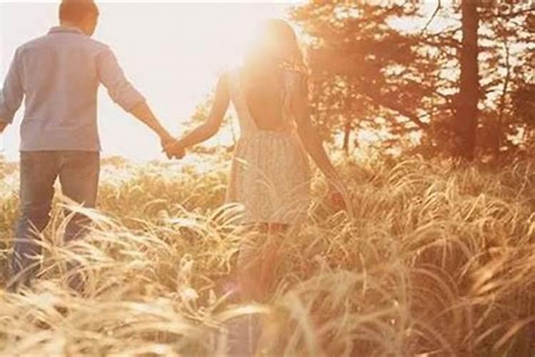 梦到自己喜欢的人说对别人有好感