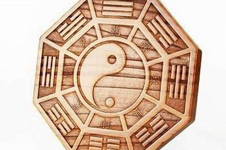 出生猴年正月初一的男孩