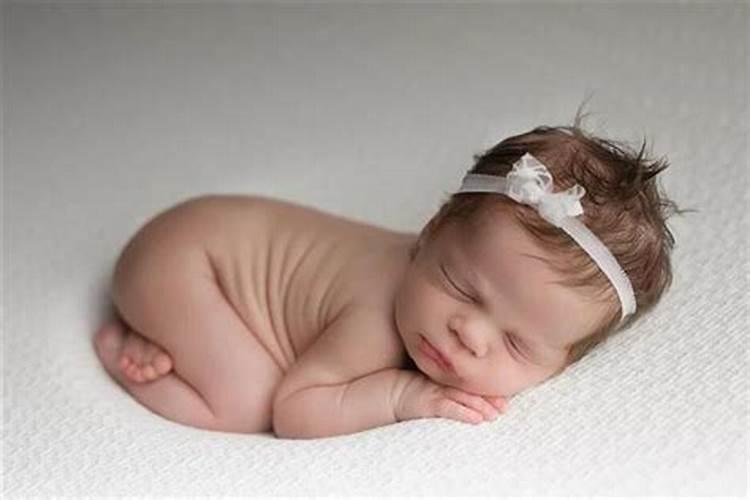 梦见生女孩是怎么回事？