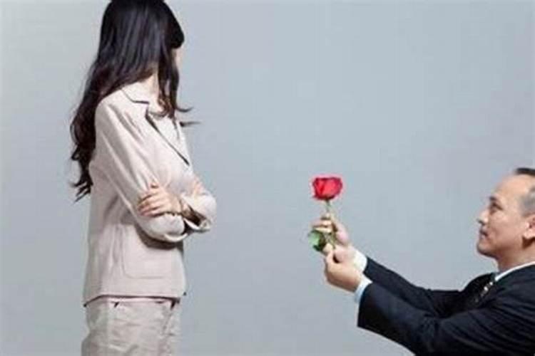 梦见女生对自己表白被拒绝