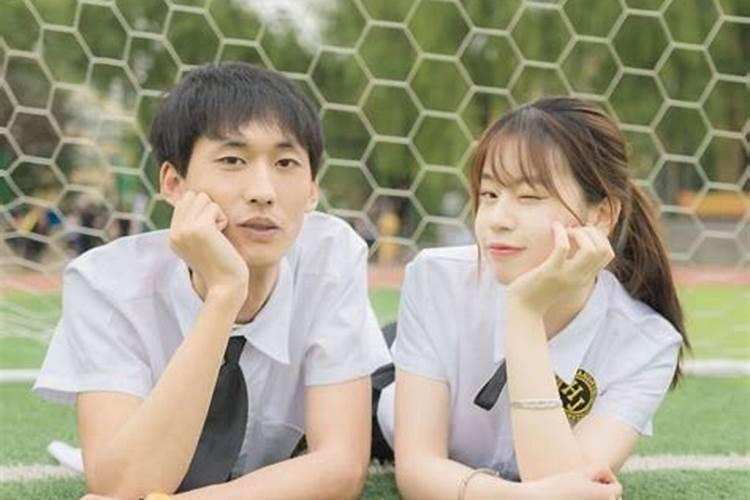 梦到同学是什么意思？