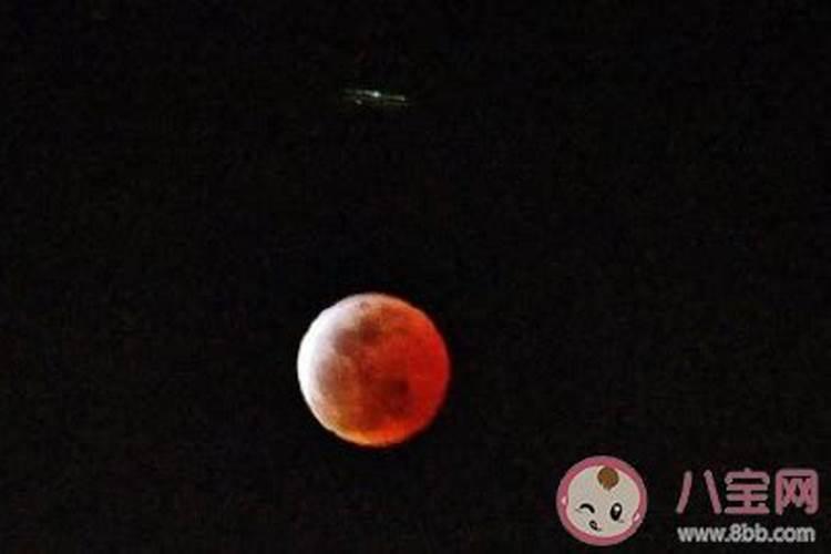 正月十五几点圆月？