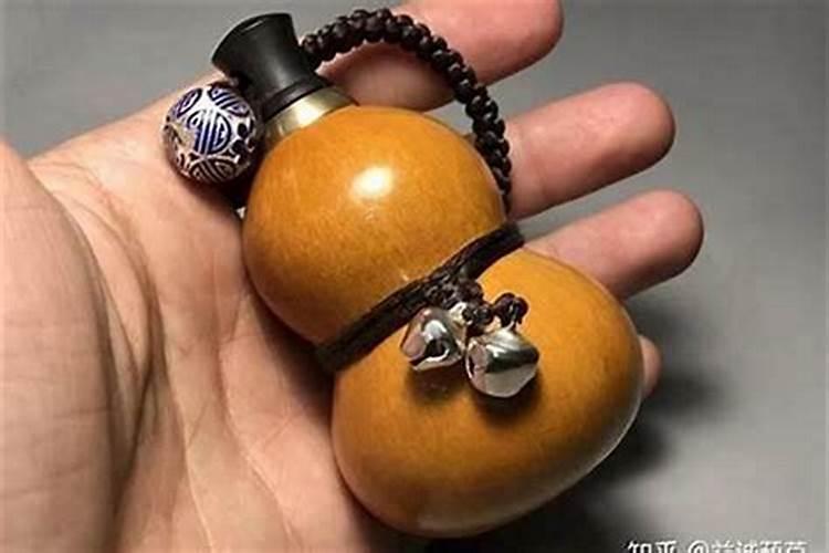 葫芦防小人放什么地方？