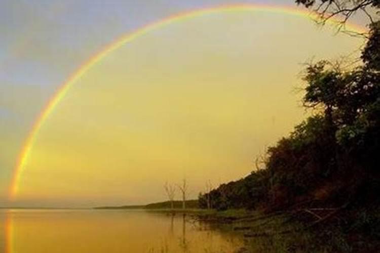 孕妇梦见彩虹是什么意思？