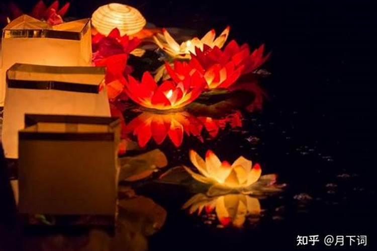 中元节晚上几点不可以出门？