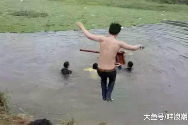 望江抬老爷做法事