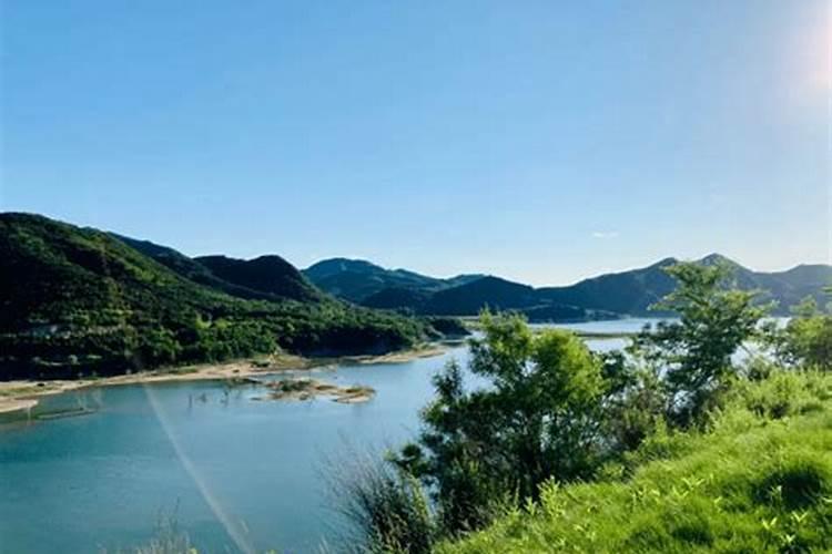 清明节去哪玩合适赤峰里？