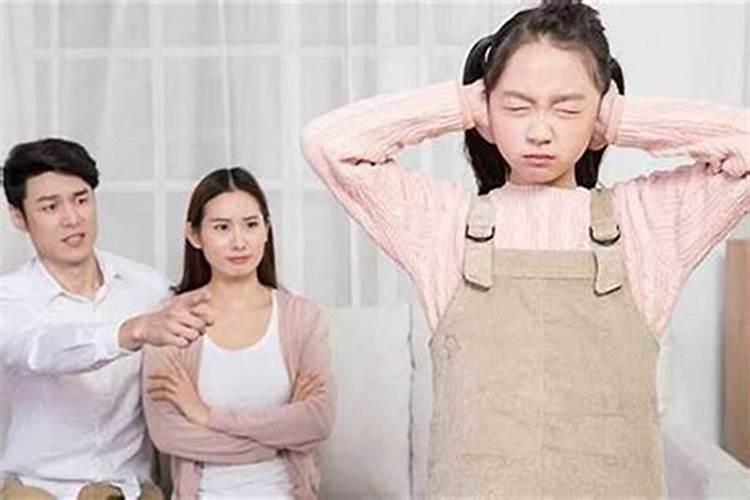 梦见前妻来跟自已吵架