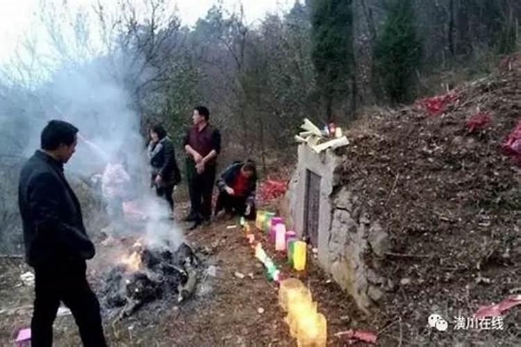 正月十五上坟送灯放在哪？