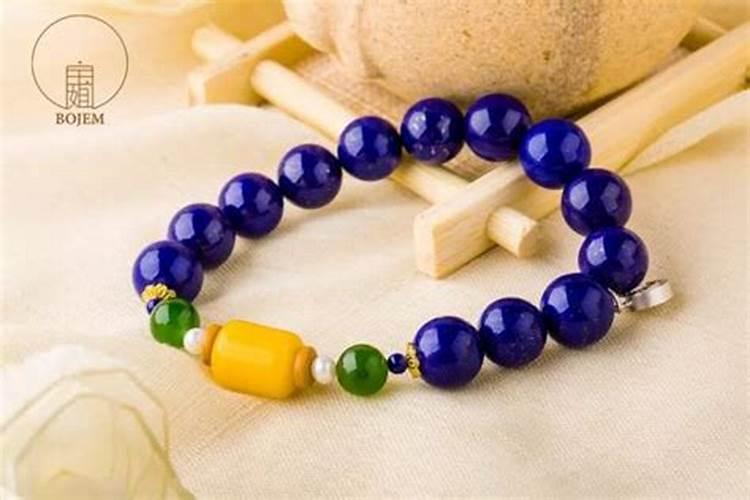 求事业运佩戴什么？