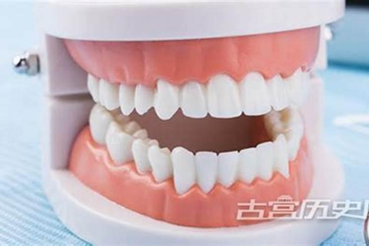 老人梦见自己掉牙齿是什么征兆？