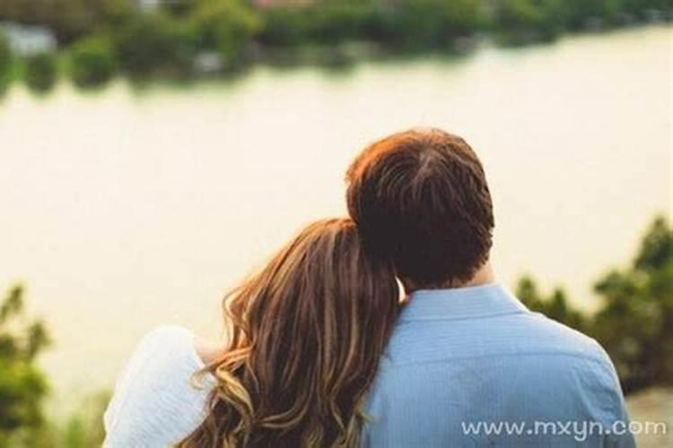 梦见情人和他老婆很恩爱利出行吗？